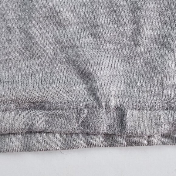 la Vie en Rose polar bears pullover women's size S grey with graphic design - Picture 9 of 11